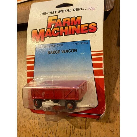 Vintage ERTL FARM MACHINES Barge Wagon 1986 Die Cast Brand New - Picture 1 of 5